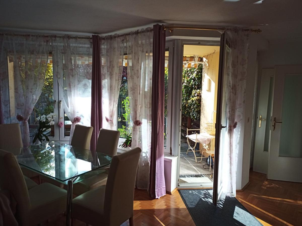 Вилла Casa Magnolia Vienna Leopoldsdorf Экстерьер фото