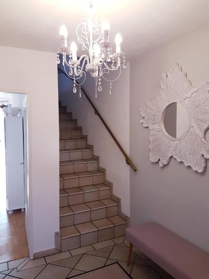 Вилла Casa Magnolia Vienna Leopoldsdorf Экстерьер фото
